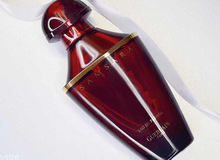 紅顏色香水都有哪些牌子 紅色香水盤點(diǎn) 紅顏色香水都有哪些牌子 紅色香水盤點(diǎn)