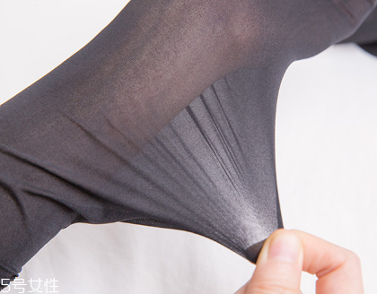 絲襪10d是什么意思？絲襪10d是多厚？