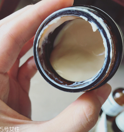 aesop伊索蜜柑水潤(rùn)乳霜怎么用 伊索蜜柑水潤(rùn)乳霜使用方法 aesop伊索蜜柑水潤(rùn)乳霜怎么用 伊索蜜柑水潤(rùn)乳霜使用方法