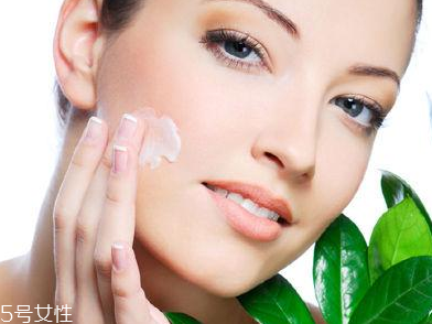 怎么預(yù)防春季臉上過敏 春季護膚小常識 怎么預(yù)防春季臉上過敏 春季護膚小常識