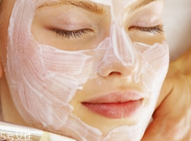 春天敷面膜為什么臉疼 春天敷面膜注意事項 春天敷面膜為什么臉疼 春天敷面膜注意事項