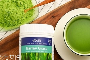 大麥若葉青汁祛痘嗎？大麥若葉青汁祛痘效果