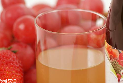 酵素能治便秘嗎？便秘喝酵素好嗎？