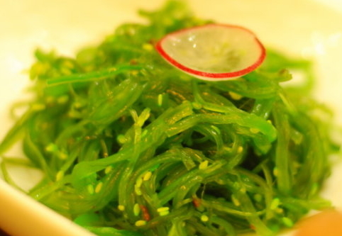 裙帶菜可以減肥嗎 裙帶菜的熱量是多少 裙帶菜可以減肥嗎 裙帶菜的熱量是多少