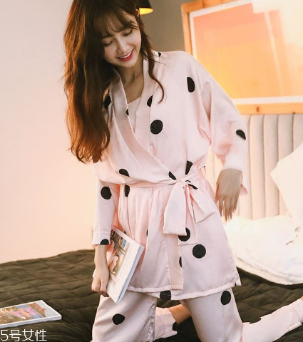 睡衣緊身睡覺好嗎？睡衣太緊的危害