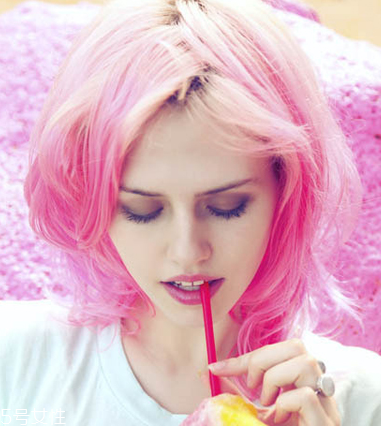 染發(fā)后如何留住發(fā)色 4招教你鎖住染后發(fā)色 染發(fā)后如何留住發(fā)色 4招教你鎖住染后發(fā)色