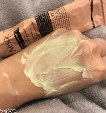 aesop伊索護(hù)手霜滋潤嗎 伊索護(hù)手霜味道好聞嗎 aesop伊索護(hù)手霜滋潤嗎 伊索護(hù)手霜味道好聞嗎