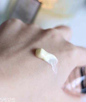 aesop伊索護(hù)手霜滋潤嗎 伊索護(hù)手霜味道好聞嗎 aesop伊索護(hù)手霜滋潤嗎 伊索護(hù)手霜味道好聞嗎