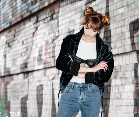 內(nèi)衣外穿怎么搭配？內(nèi)衣外穿搭配技巧