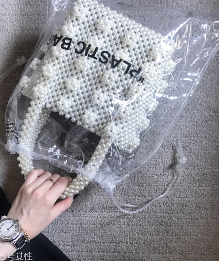 shrimps珍珠包多少錢？shrimps珍珠包包價(jià)格