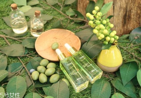 果本護(hù)膚品多少錢一套 果本是哪個國家的品牌 果本護(hù)膚品多少錢一套 果本是哪個國家的品牌