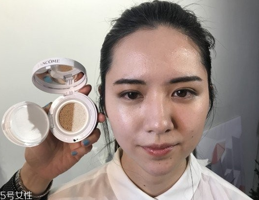 2018氣墊有什么新產(chǎn)品 2018熱銷大牌底妝盤點 2018氣墊有什么新產(chǎn)品 2018熱銷大牌底妝盤點