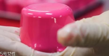 果凍肥皂怎么做 在家自制果凍肥皂步驟 果凍肥皂怎么做 在家自制果凍肥皂步驟