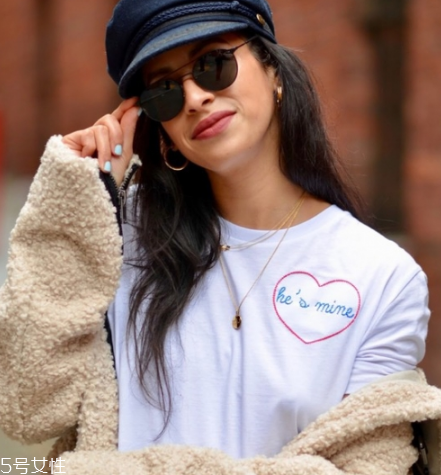 項(xiàng)鏈買(mǎi)了可以退嗎？項(xiàng)鏈買(mǎi)回來(lái)后還能退嗎