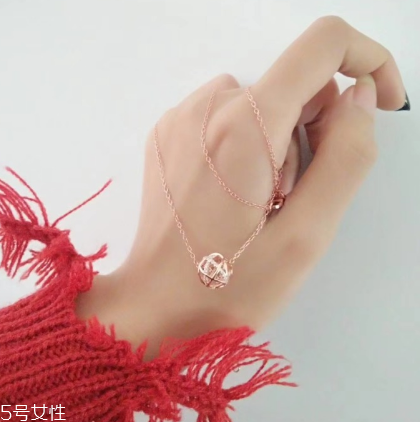 項鏈18寸是多少厘米？項鏈18寸等于多長