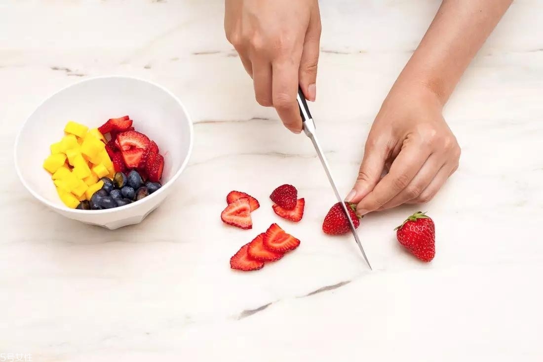 自制冰棍怎么做 ins網(wǎng)紅冰棍做法 自制冰棍怎么做 ins網(wǎng)紅冰棍做法