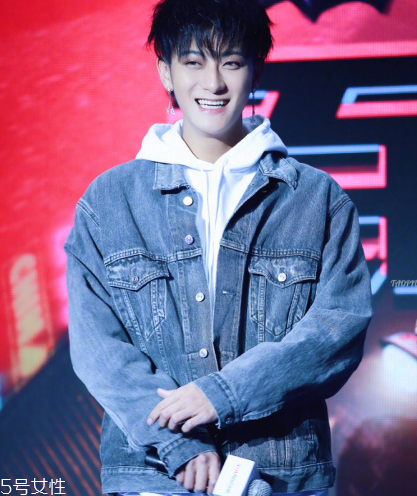 chanel星星耳環(huán)多少錢？香奈兒星星耳環(huán)價(jià)格