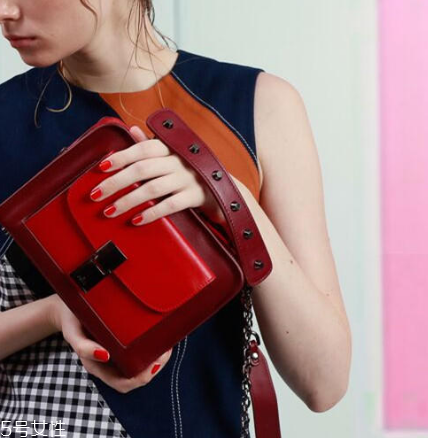 peco包包大概多少錢？peco包包價格