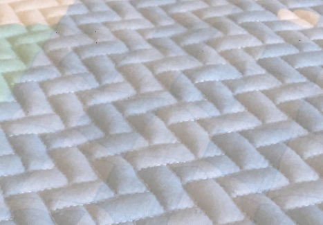 天絲和蠶絲有什么區(qū)別？天絲和蠶絲哪個(gè)好