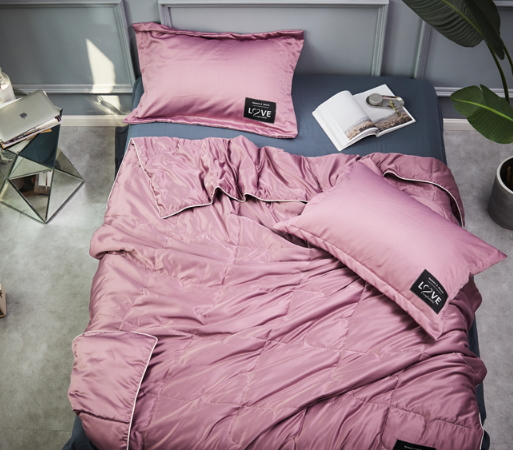 天絲和蠶絲有什么區(qū)別？天絲和蠶絲哪個(gè)好