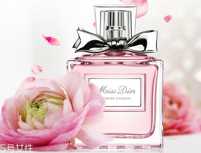 香水對孕婦的危害大嗎 有沒有孕婦專用的香水 香水對孕婦的危害大嗎 有沒有孕婦專用的香水