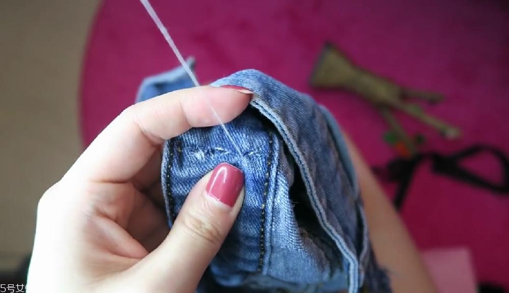 牛仔褲腰圍大了可以改小嗎 貼身牛仔褲教學 牛仔褲腰圍大了可以改小嗎 貼身牛仔褲教學