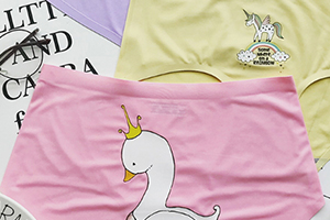 冰絲和桑蠶絲哪個(gè)好？冰絲和蠶絲的區(qū)別