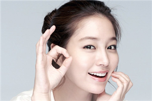 發(fā)際線怎么畫自然 發(fā)際線不好看怎么修飾 發(fā)際線怎么畫自然 發(fā)際線不好看怎么修飾