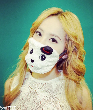 口罩粘粉底怎么辦 口罩不沾粉底2個(gè)技巧 口罩粘粉底怎么辦 口罩不沾粉底2個(gè)技巧