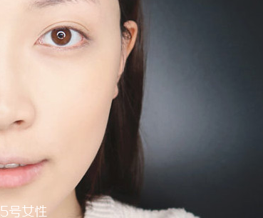 口罩粘粉底怎么辦 口罩不沾粉底2個(gè)技巧 口罩粘粉底怎么辦 口罩不沾粉底2個(gè)技巧