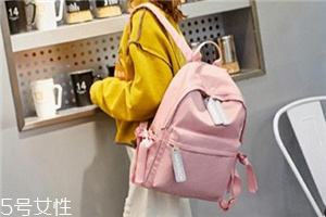 女生背什么包更甜美？適合甜美型女生的包包