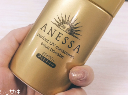 安耐曬和蘇菲娜哪個好 安耐曬防曬霜適合膚質(zhì) 安耐曬和蘇菲娜哪個好 安耐曬防曬霜適合膚質(zhì)