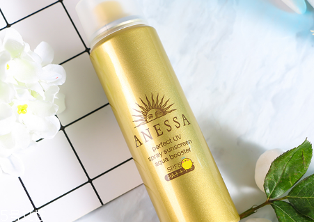 安耐曬和蘇菲娜哪個好 安耐曬防曬霜適合膚質(zhì) 安耐曬和蘇菲娜哪個好 安耐曬防曬霜適合膚質(zhì)