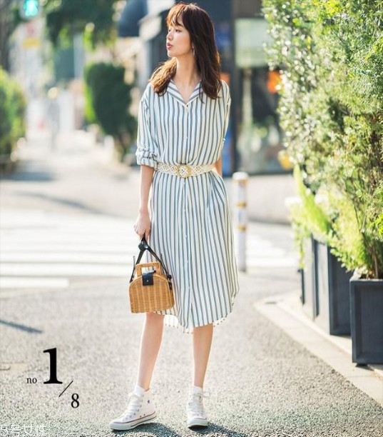 條紋襯衫裙圖片欣賞 條紋襯衫裙怎么搭配 條紋襯衫裙圖片欣賞 條紋襯衫裙怎么搭配