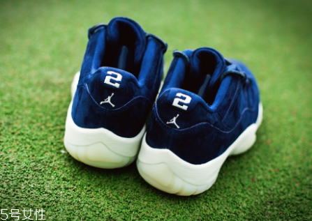 aj 11 low re2pect藍(lán)麂皮開(kāi)箱測(cè)評(píng)_上腳效果 aj 11 low re2pect藍(lán)麂皮開(kāi)箱測(cè)評(píng)_上腳效果