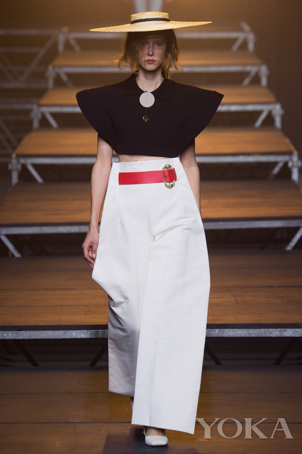 紙袋褲搭配圖片 紙袋褲圖片大全 紙袋褲搭配圖片 紙袋褲圖片大全