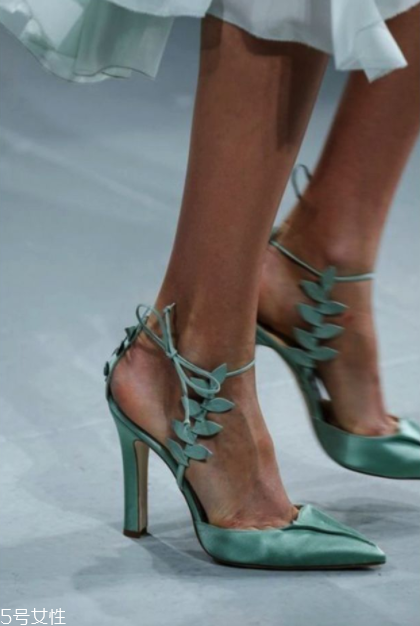 絲綢單品怎么搭？夏天絲綢搭配推薦