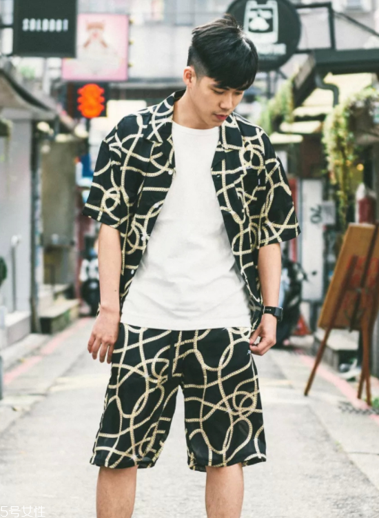 夏天白色單品怎么搭配 白色單品搭出最帥男友 夏天白色單品怎么搭配 白色單品搭出最帥男友