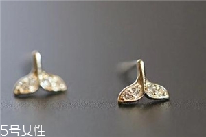 耳釘可以用鹽水消毒嗎？耳釘用鹽水消毒有用嗎