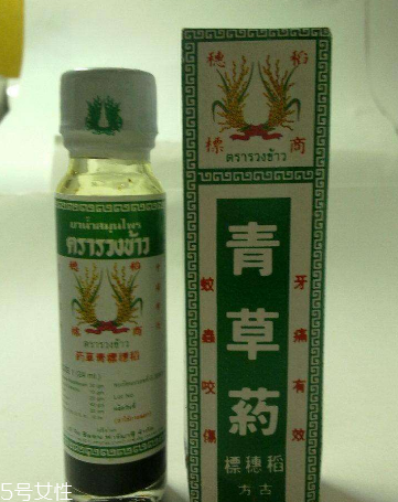 青草油可以治腳氣嗎？青草油治腳氣好用嗎？