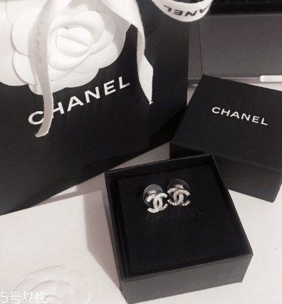 香奈兒雙c耳釘多少錢？香奈兒雙c耳釘專柜價(jià)格