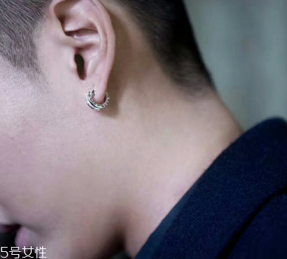 耳釘生銹要怎么清洗？耳釘生銹清洗方法