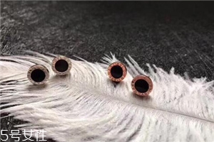 耳釘上的污垢怎么清洗？耳釘上有污垢怎么辦？