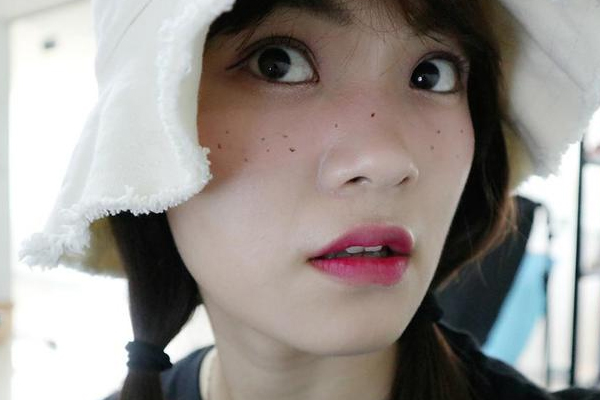 雀斑妝容怎么畫簡(jiǎn)單又快速 田園少女雀斑妝容教程 雀斑妝容怎么畫簡(jiǎn)單又快速 田園少女雀斑妝容教程