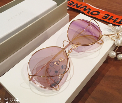 太陽鏡可以帶上飛機嗎？太陽鏡能不能帶上飛機？