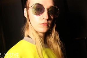 太陽鏡可以帶上飛機嗎？太陽鏡能不能帶上飛機？