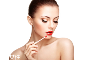 涂完口紅嘴唇內(nèi)側(cè)發(fā)白怎么回事 涂口紅嘴唇內(nèi)側(cè)發(fā)白原因 涂完口紅嘴唇內(nèi)側(cè)發(fā)白怎么回事 涂口紅嘴唇內(nèi)側(cè)發(fā)白原因