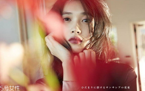 口紅涂不出顏色怎么回事 涂口紅的小技巧 口紅涂不出顏色怎么回事 涂口紅的小技巧