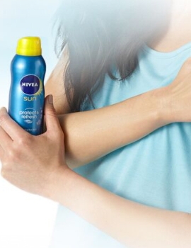 妮維雅防曬噴霧可以噴臉嗎？妮維雅防曬噴霧用法