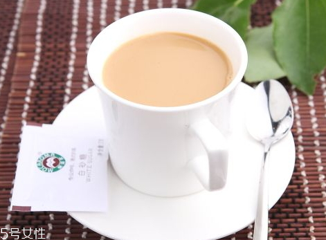 鴛鴦奶茶好喝嗎 鴛鴦奶茶怎么做才好喝 鴛鴦奶茶好喝嗎 鴛鴦奶茶怎么做才好喝